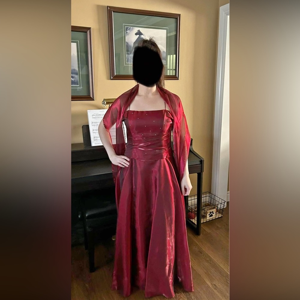 Deep Red Prom Dress - Picture 6 of 17